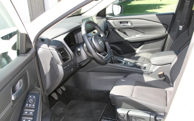 Nissan Qashqai cena 130000 przebieg: 5959, rok produkcji 2023 z Milanówek małe 277